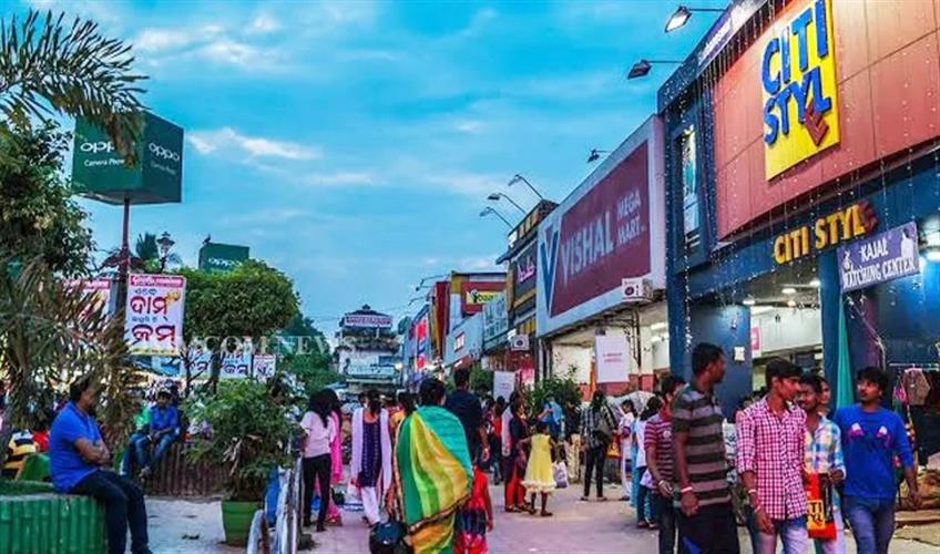 Khabar East:Shop-Owners-Shut-Down-Bhubaneswar-Market-Building-For-Indefinite-Period