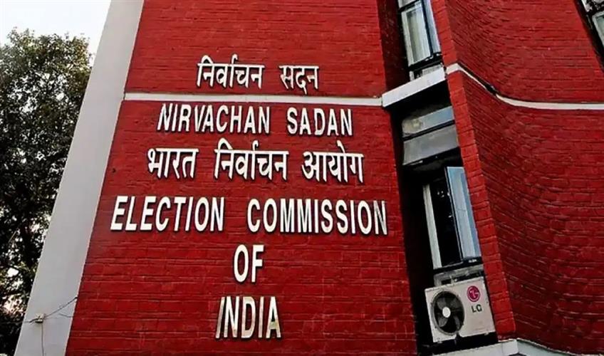 Khabar East:The-ECI-is-sending-15-IPS-officers-from-Bengal-to-other-states-for-observer-duties