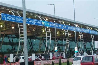 Khabar East:Two-Flights-Cancelled-At-Bhubaneswar-Airport-Due-To-Security--Technical-Reasons