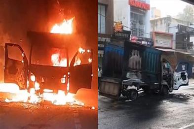 Khabar East:Uproar-over-suspected-cattle-smuggling-cow-protection-supporters-set-pickup-van-on-fire