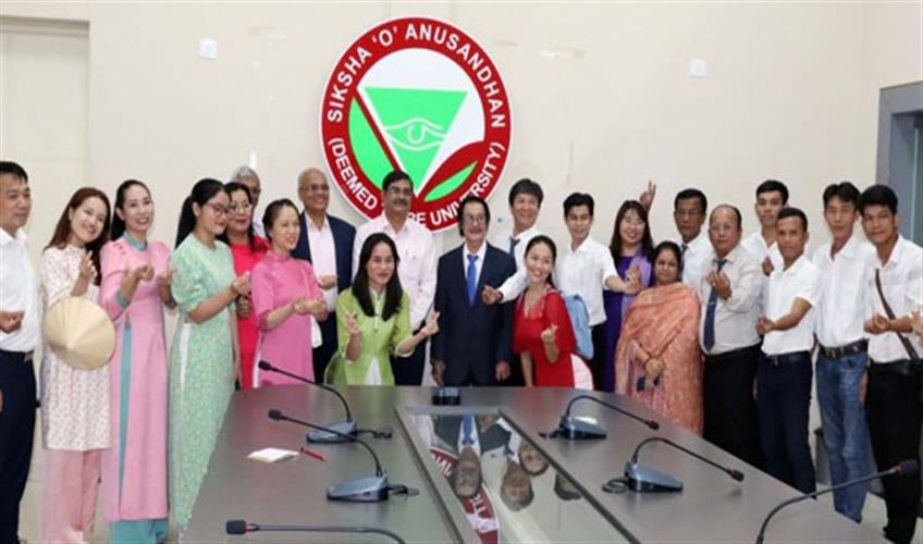 Khabar East:Vietnamese-Cultural-Troupe-To-Perform-At-Odishas-SOA-University