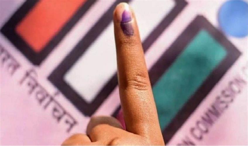 Khabar East:Voting-on-three-Lok-Sabha-seats-of-Chhattisgarh-in-the-second-phase