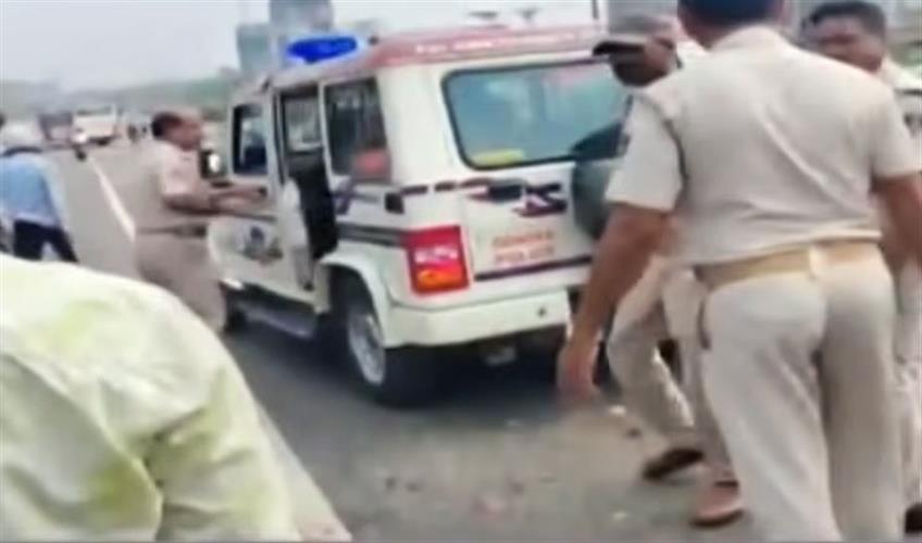 Khabar East:Woman-Killed-In-Hit--Run-In-Bhubaneswar