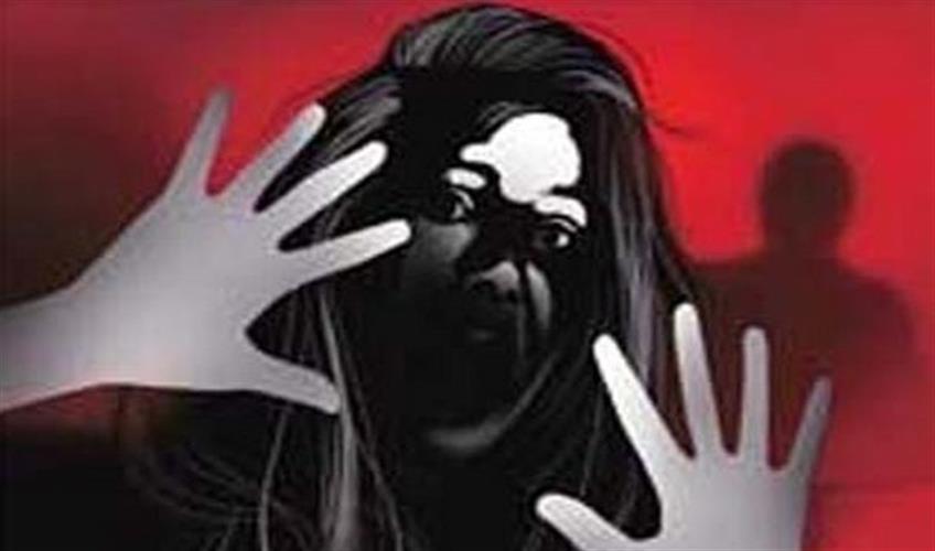 Khabar East:Woman-raped-for-seven-months-on-the-pretext-of-giving-lead-role-in-album-case-registered