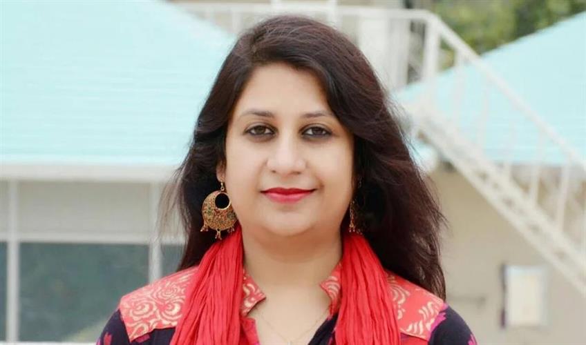 Khabar East:Writer-Rashmi-Sharma-gets-sixth-Shailpriya-Memorial-Award