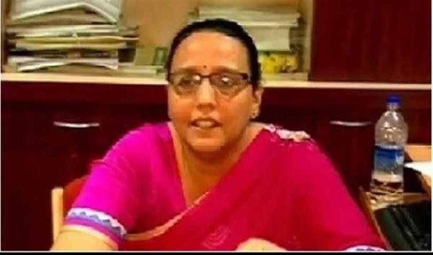 Khabar East: Nidhi Chhibber a 1994 batch IAS officer becomes CBSE President